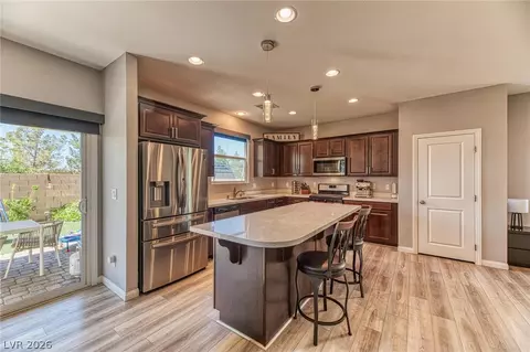 5631 Weeping Wall St, North Las Vegas, NV 89031