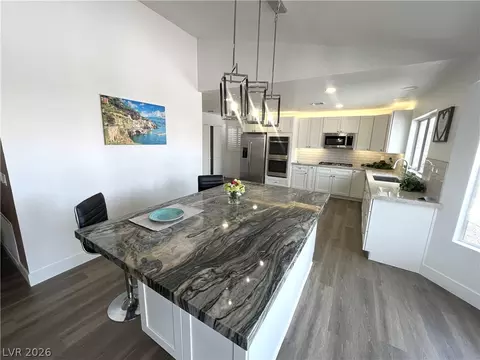 8500 Linderwood Dr, Las Vegas, NV 89134