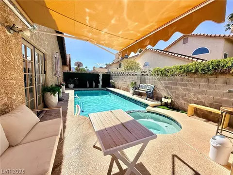 6408 Deadwood Rd, Las Vegas, NV 89108