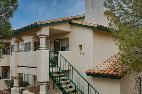 7940 Decker Canyon Dr #201, Las Vegas, NV 89128