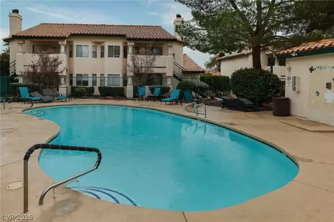 7940 Decker Canyon Dr #201, Las Vegas, NV 89128