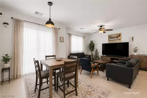 7364 N Decatur Blvd #4, Las Vegas, NV 89131