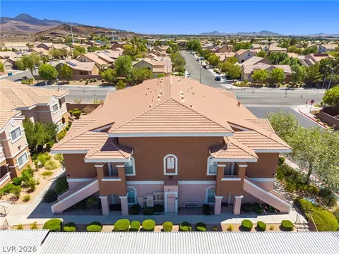 830 Carnegie St #423, Henderson, NV 89052