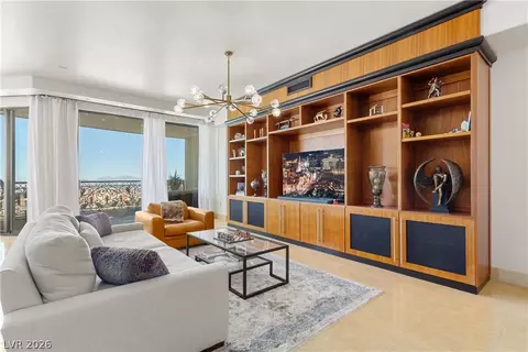 9103 Alta Dr #807, Las Vegas, NV 89145