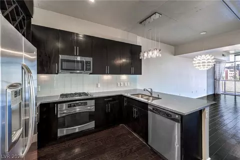 353 Bonneville Ave #511, Las Vegas, NV 89101