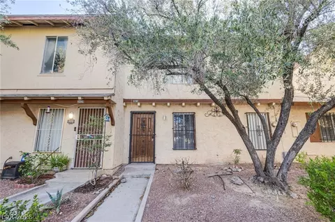 3924 Voxna St, Las Vegas, NV 89119