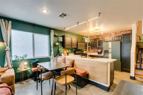 10403 Fancy Fern St, Las Vegas, NV 89183