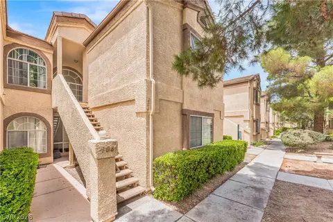 3636 Angela Robin St #206, Las Vegas, NV 89129