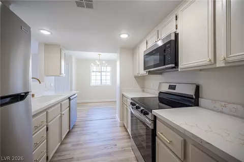 5310 Portavilla Ct #102, Las Vegas, NV 89122