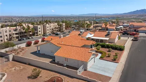 View/Area - 2055 Cholla Way, Laughlin, NV 89029 photo 8 of 9