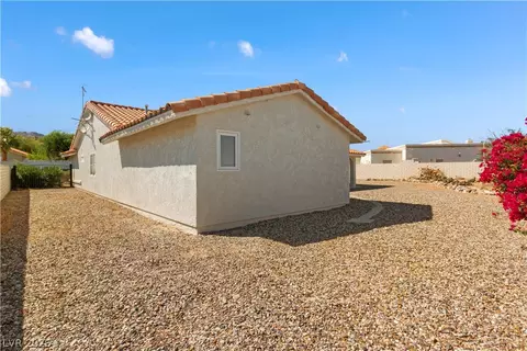 Exterior - 2055 Cholla Way, Laughlin, NV 89029 photo 11 of 27