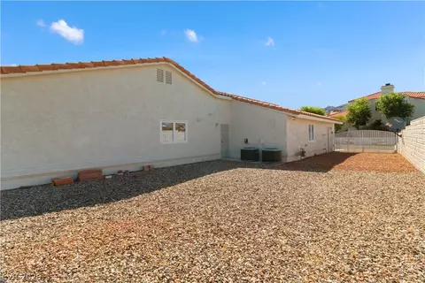 Exterior - 2055 Cholla Way, Laughlin, NV 89029 photo 15 of 27