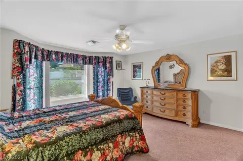 Bedroom - 2055 Cholla Way, Laughlin, NV 89029 photo 3 of 9