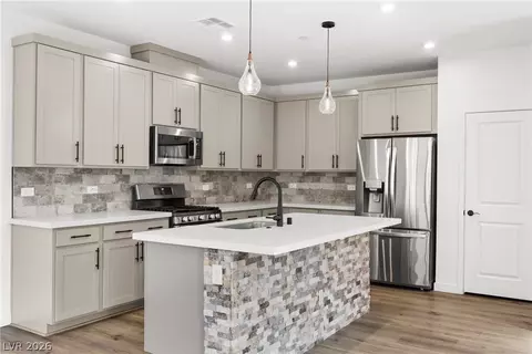 633 Infinity Ridge St, Las Vegas, NV 89138