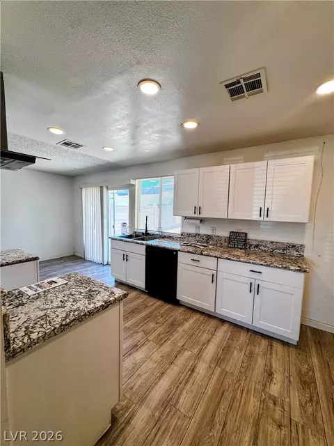 2539 Noble St, North Las Vegas, NV 89030