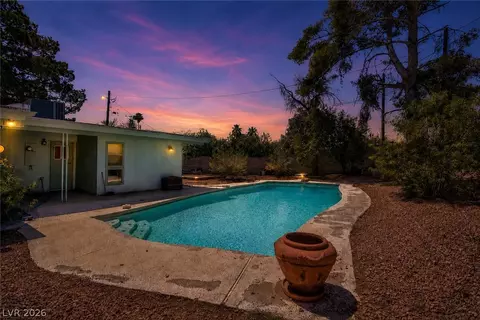 1601 Hartke Pl, Las Vegas, NV 89104