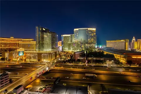 4525 Dean Martin Dr #2012, Las Vegas, NV 89103