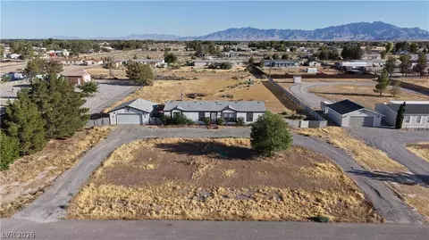 2321 Guinn Ct, Pahrump, NV 89060