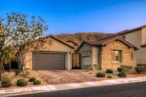 3553 Royal Fortune Dr, Las Vegas, NV 89141