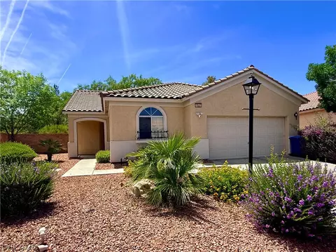 10661 Bardilino St, Las Vegas, NV 89141