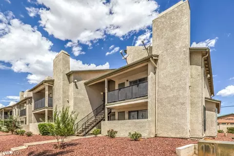 2981 Country Manor Ln #122, Las Vegas, NV 89115