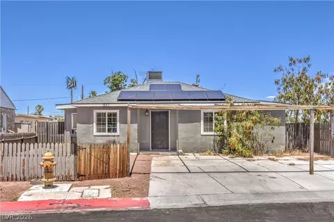 637 Bell Dr, Las Vegas, NV 89101