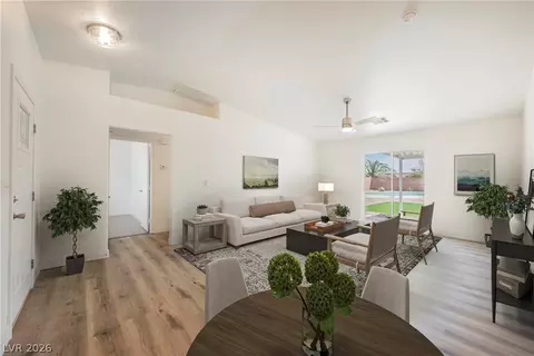 112 Iridescent St, Henderson, NV 89012