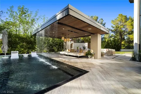 7 Vintage Valley Dr, Las Vegas, NV 89141
