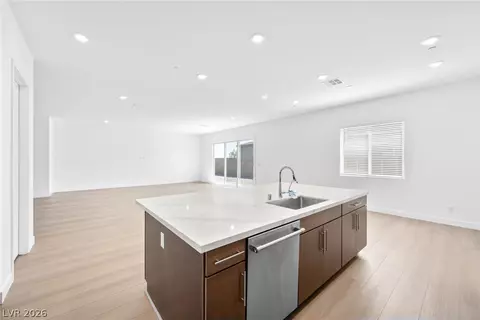 Other - 206 Devon Crest Ave, Henderson, NV 89015 photo 6 of 17