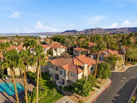 251 S Green Valley Pkwy #5612, Henderson, NV 89012