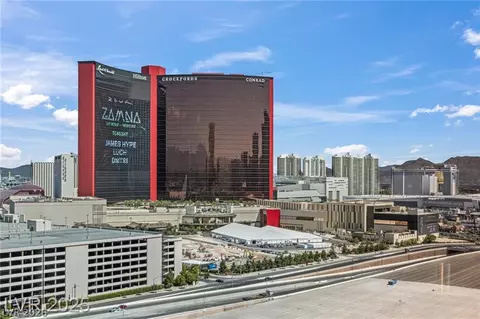 2000 N Fashion Show Dr #2414, Las Vegas, NV 89109