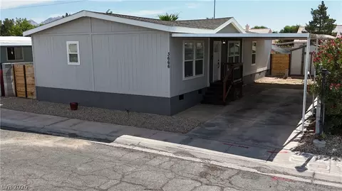 3666 Lost Hills Dr, Las Vegas, NV 89122