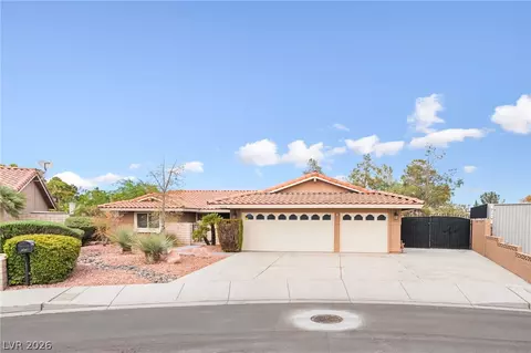 8320 W Eddy Stone Dr, Las Vegas, NV 89117