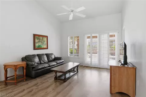 9917 Woodhouse Dr, Las Vegas, NV 89134