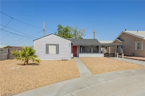 306 Dell Way, Henderson, NV 89015