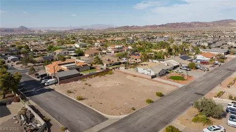 350 E Kimberly Dr, Henderson, NV 89015