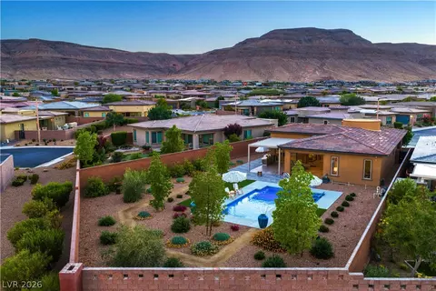 6720 Iron Square St, Las Vegas, NV 89148
