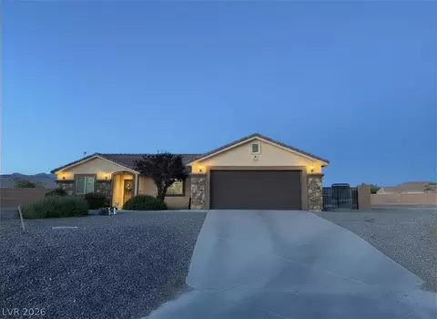 6711 Greenbriar Ct, Pahrump, NV 89061