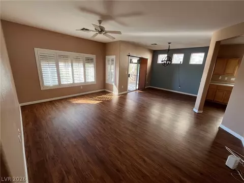 10407 Sawmill Ave, Las Vegas, NV 89134