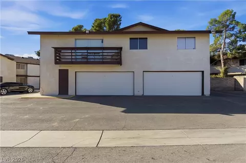 2341 Wooster Cir #B, Las Vegas, NV 89108