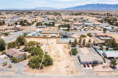 261 E Hickory St, Pahrump, NV 89048