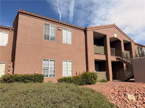 2121 Blue Breeze Dr #102, Las Vegas, NV 89128