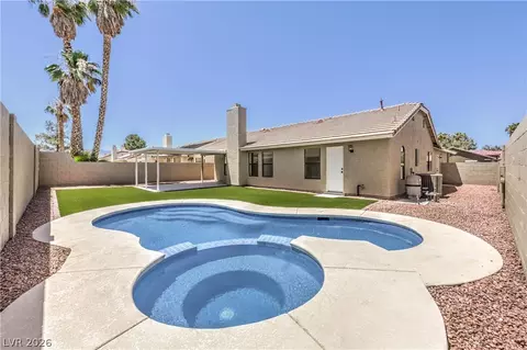4813 Holly Grove Dr, Las Vegas, NV 89130