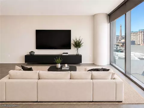 3726 Las Vegas Blvd #1110, Las Vegas, NV 89158