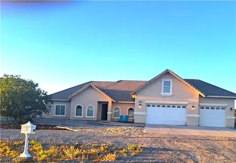 580 E Hickory St, Pahrump, NV 89048