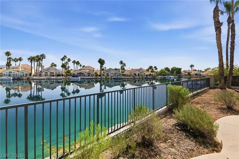 2808 Sterling Cove Dr, Las Vegas, NV 89128