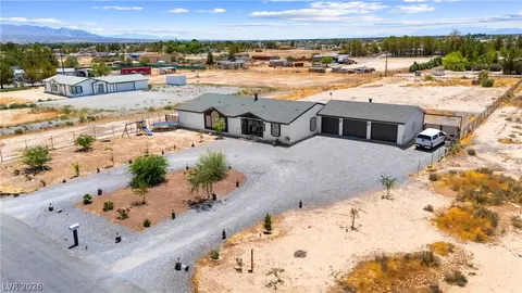 2951 Palm Dr, Pahrump, NV 89060