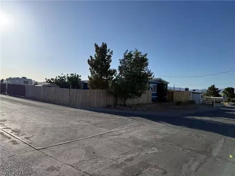 975 Sky Rd, Indian Springs, NV 89018