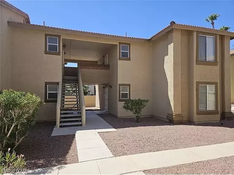 7300 NW Pirates Cove Rd #2025, Las Vegas, NV 89145