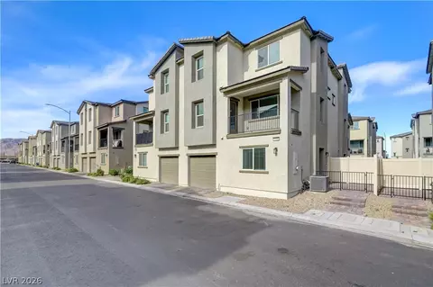 6944 Skyline Blue St, North Las Vegas, NV 89086